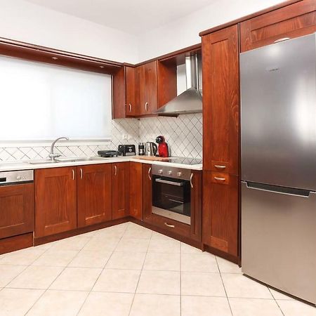 Charming And Comfy House Apartment Agia Marina  Ngoại thất bức ảnh